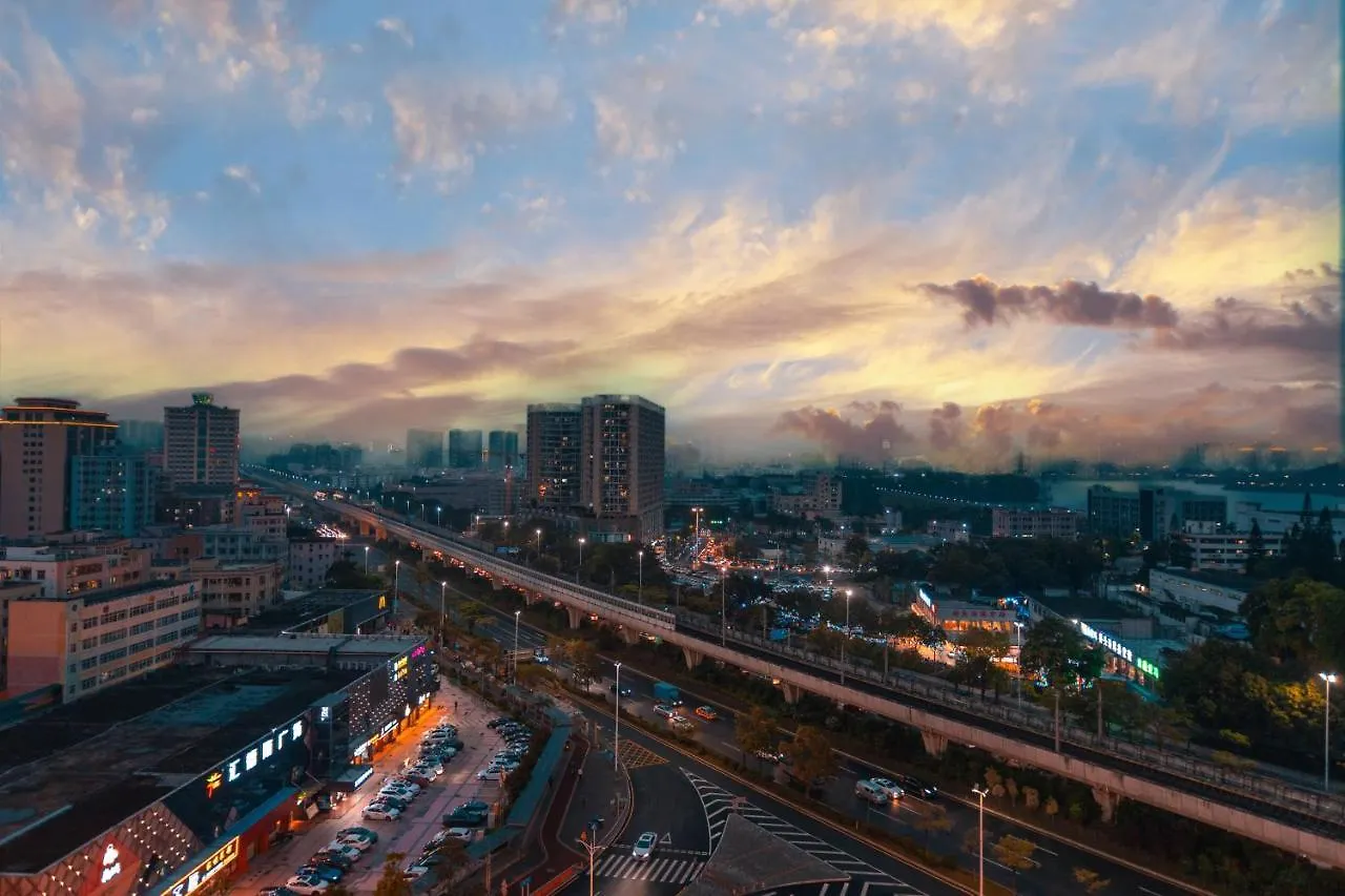 Shenzhen World Exhibition&Convention Center Bao'An Airport Esther Hotel